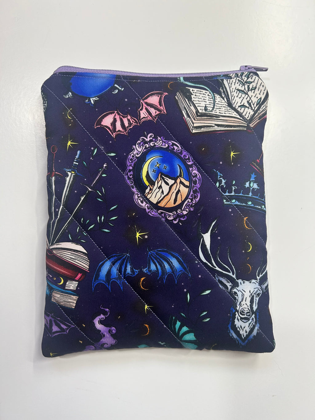 Fantasy ACOTAR | Handmade Padded E-Reader Sleeve with Zip | Kindle & Kobo Case