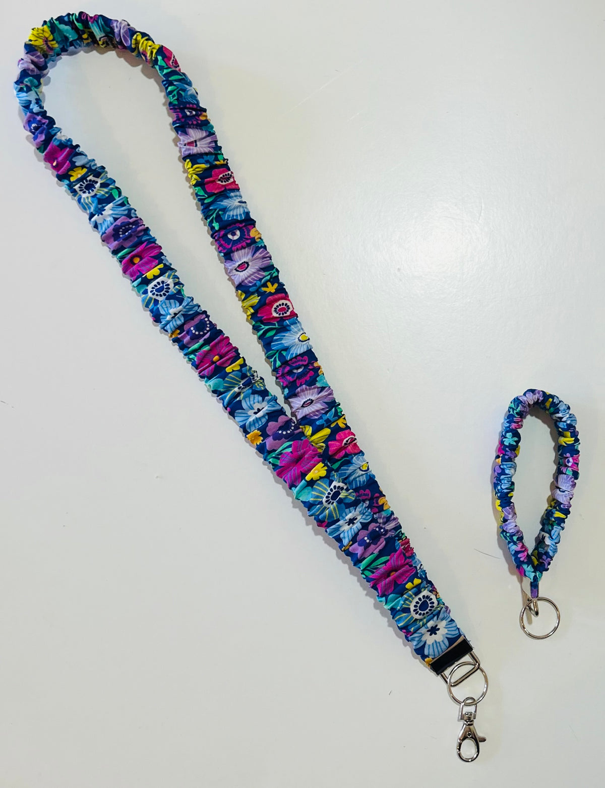Bright Flowers Scrunchie Lanyard/Keychain