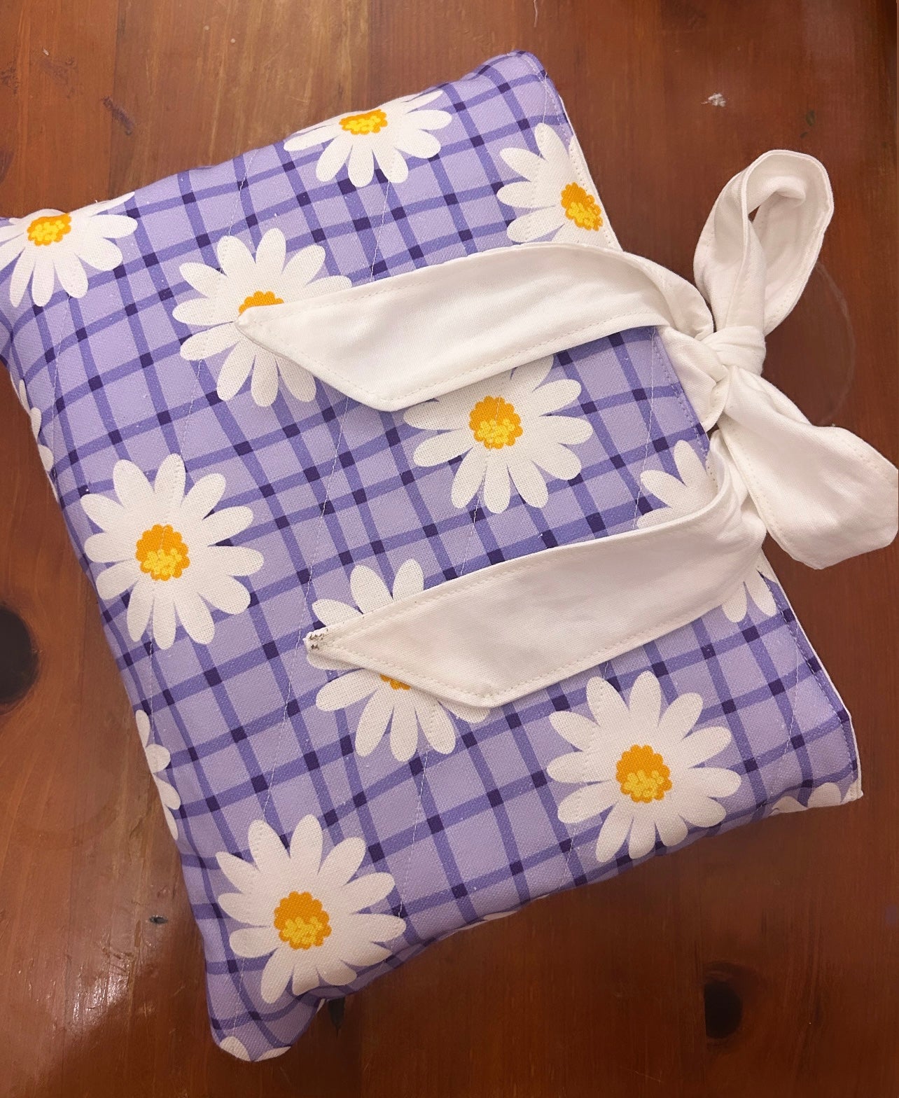 Large Purple Daisy Book Sleeve with White Lining and Ribbon