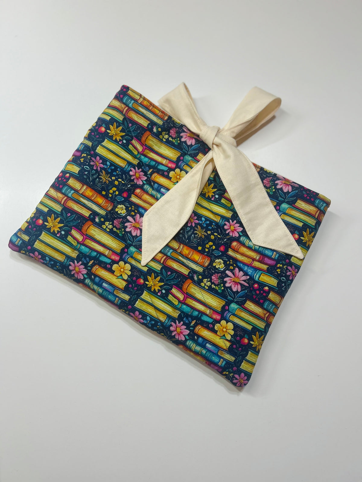 Bookish - Book/Ipad Sleeve with Cream Lining and Ties