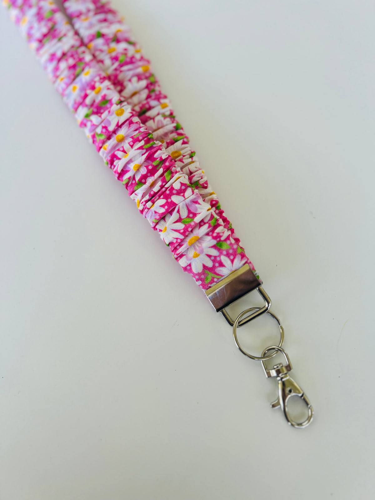 Pink Daisy Scrunchie Lanyard/Keychain