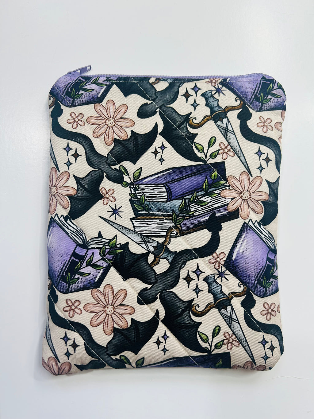Fantasy Books and Dragons | Handmade Padded E-Reader Sleeve with Zip | Kindle & Kobo Case
