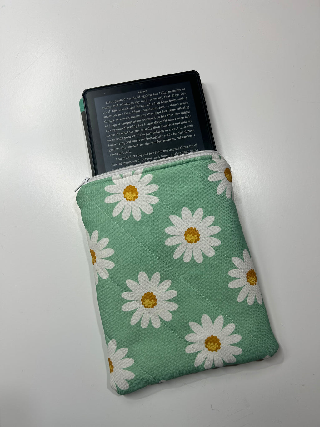 Large Teal Daisy | Handmade Padded E-Reader Sleeve with Zip | Kindle & Kobo Case