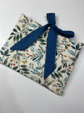 Large Swaying Leaves Book Sleeve with Dark Blue Lining and Ties