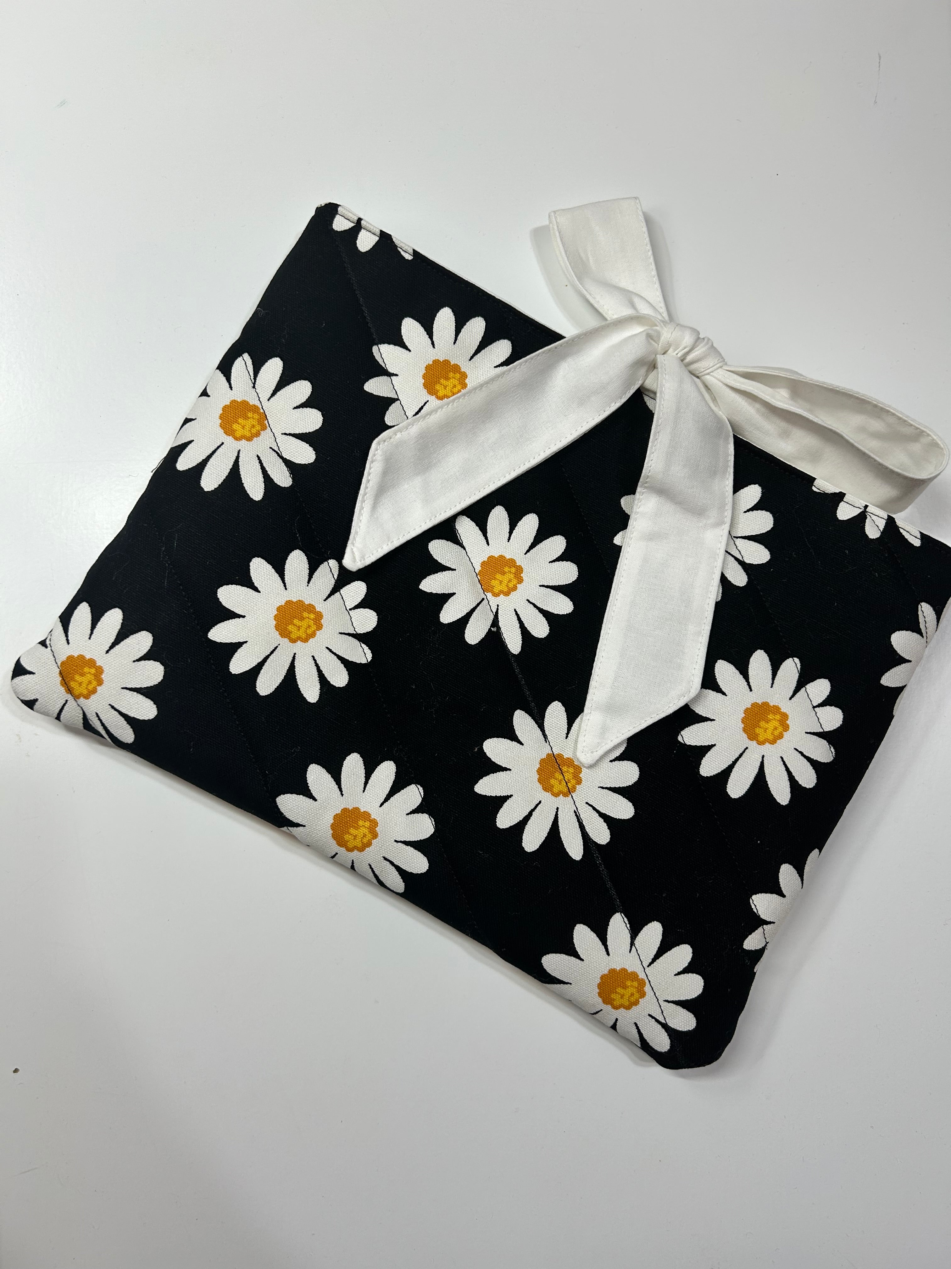 Large Black Daisy Book Sleeve with White Lining and Ribbon
